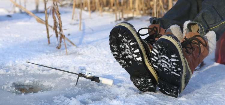 best ice fishing boots for Men & Women.